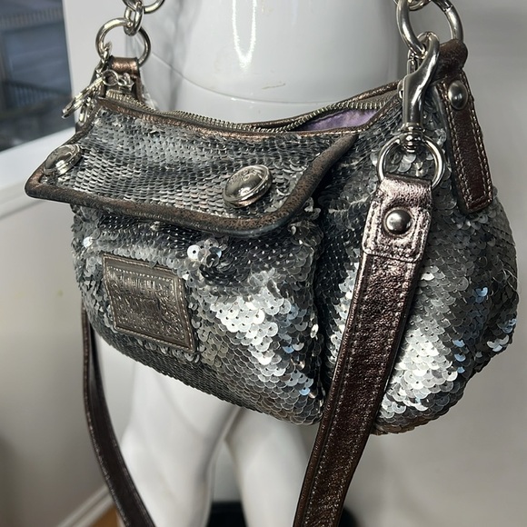 Coach Poppy H-1069 15381 Silver Gray Sequin Shoulder Crossbody Bag - Picture 3 of 16